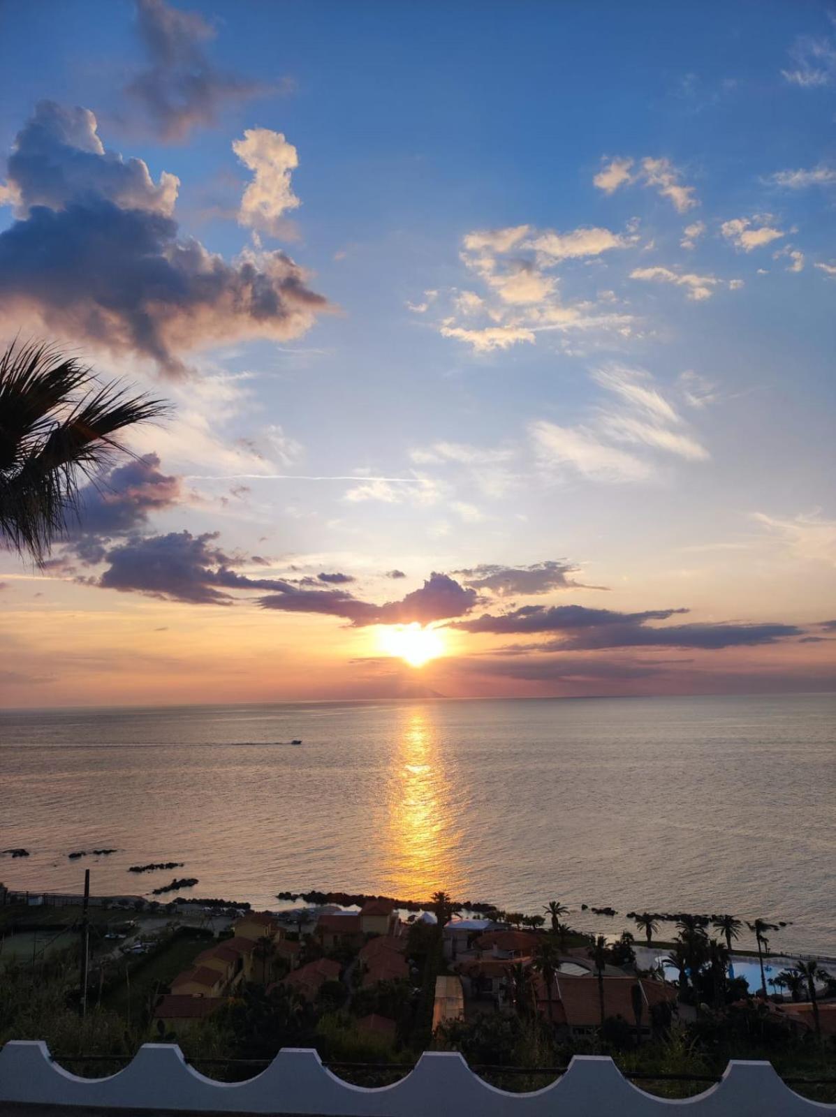 Ferienwohnung Residenza Stefanelli Capo Vaticano Exterior foto