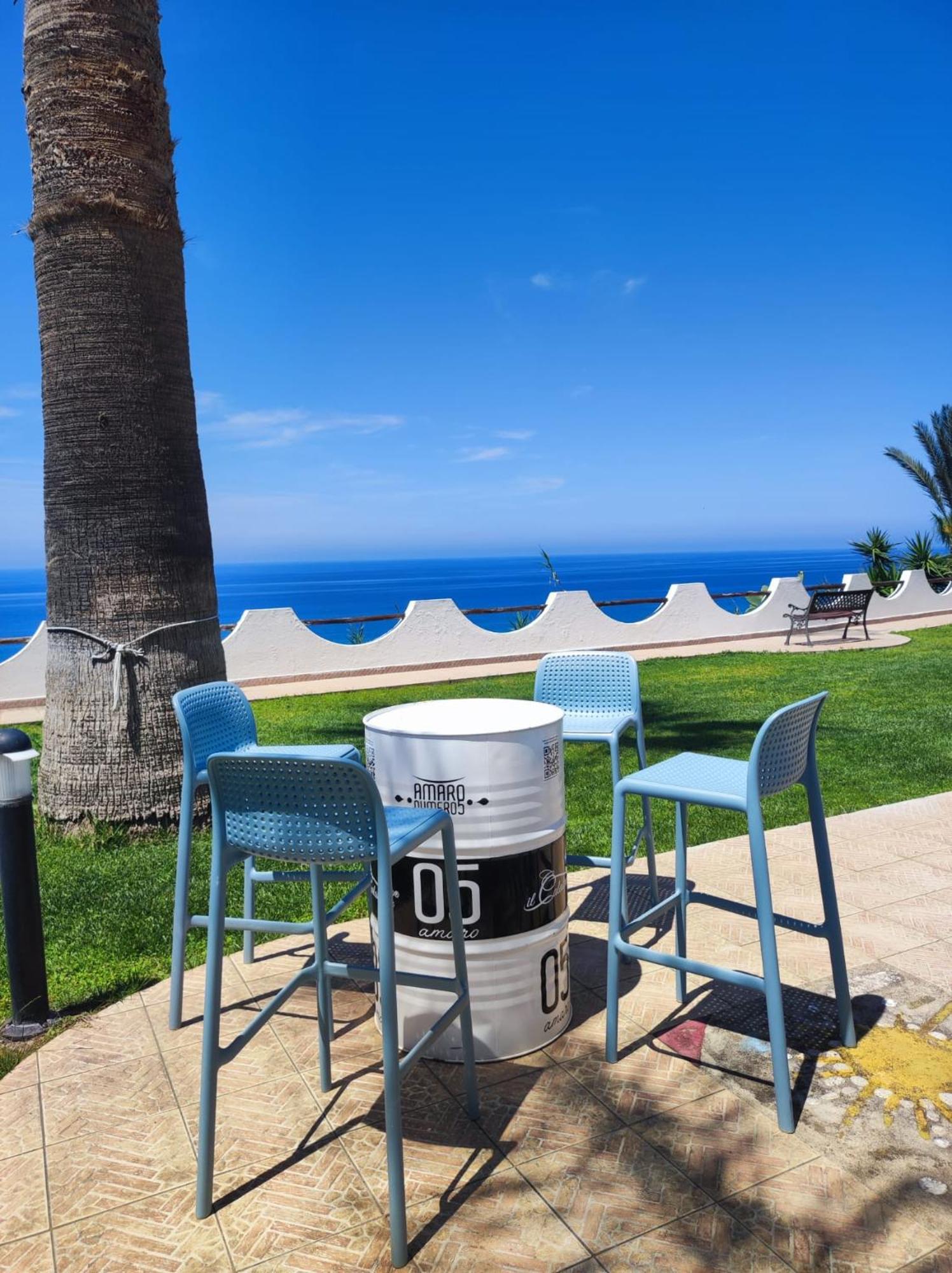 Ferienwohnung Residenza Stefanelli Capo Vaticano Exterior foto