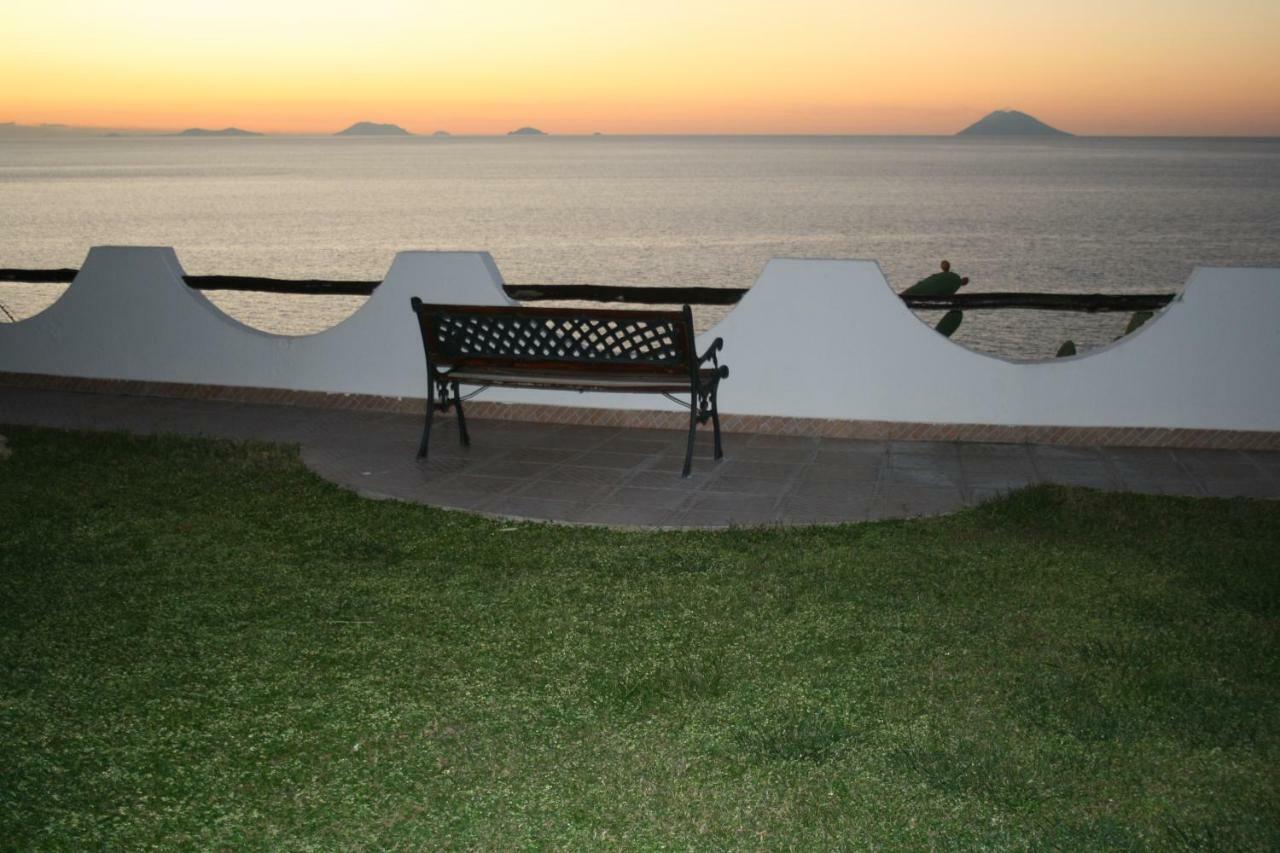 Ferienwohnung Residenza Stefanelli Capo Vaticano Exterior foto