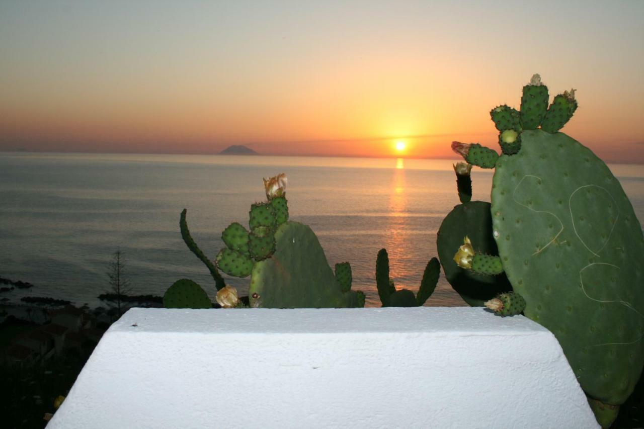 Ferienwohnung Residenza Stefanelli Capo Vaticano Exterior foto